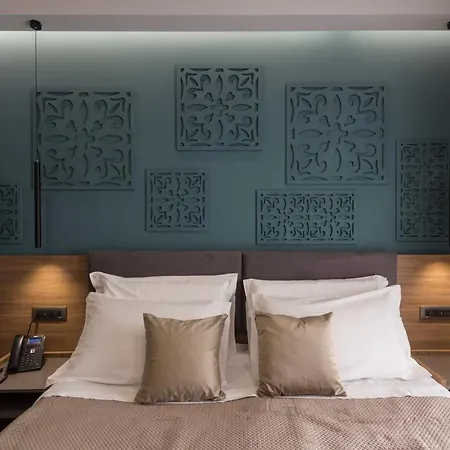 Pensión Giafra Luxury 4*